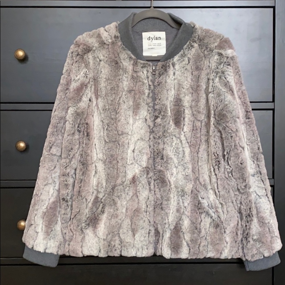 Dylan Los Angels Faux Fur jacket
